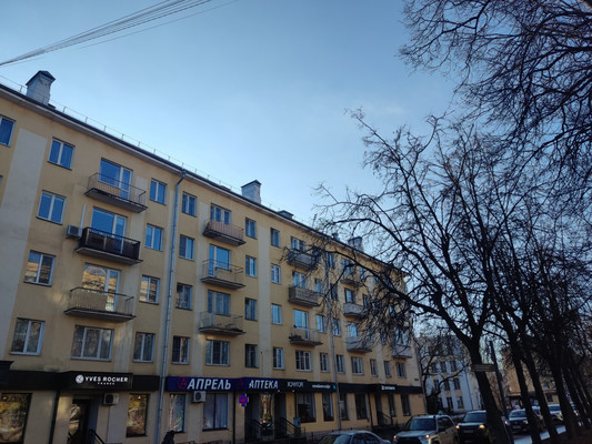 Продам трехкомнатную (3-комн.) квартиру, Мерецкова-Волосова ул, 1/1, Великий Новгород г