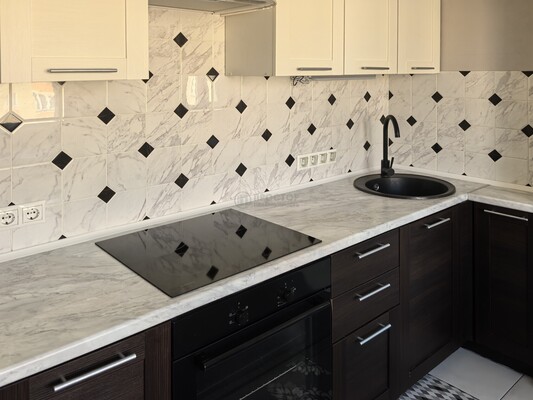 Продам однокомнатную (1-комн.) квартиру, Сухановская ул, 9, Лопатино рп