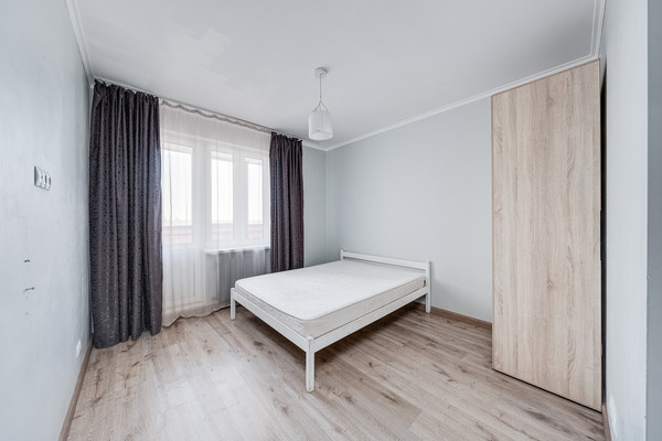 Продам двухкомнатную (2-комн.) квартиру, Сколковская ул, 1кГ, Одинцово г