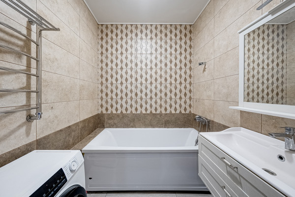 Продам двухкомнатную (2-комн.) квартиру, Сколковская ул, 1кГ, Одинцово г