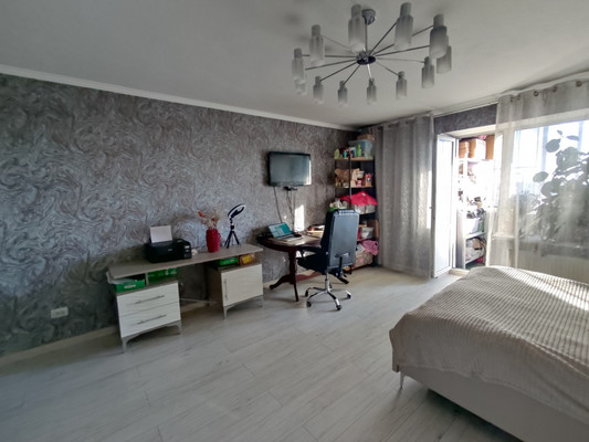 Продам двухкомнатную (2-комн.) квартиру, Большая Московская ул, 59, Великий Новгород г