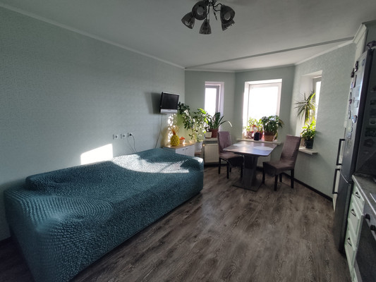 Продам двухкомнатную (2-комн.) квартиру, Большая Московская ул, 59, Великий Новгород г