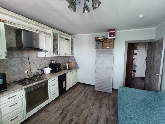 Продам двухкомнатную (2-комн.) квартиру, Большая Московская ул, 59, Великий Новгород г