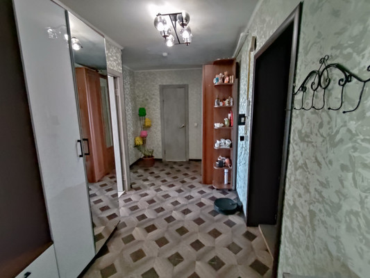 Продам двухкомнатную (2-комн.) квартиру, Большая Московская ул, 59, Великий Новгород г