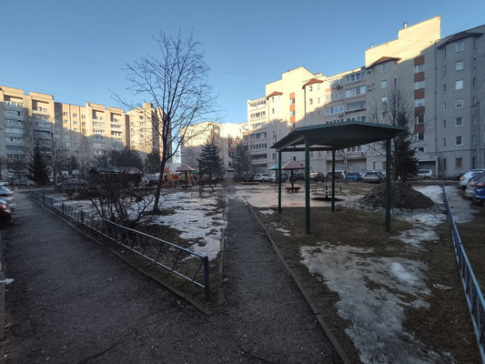 Продам двухкомнатную (2-комн.) квартиру, Большая Московская ул, 59, Великий Новгород г