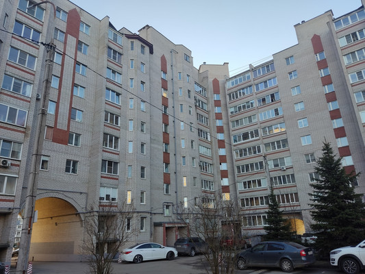 Продам двухкомнатную (2-комн.) квартиру, Большая Московская ул, 59, Великий Новгород г