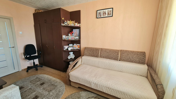 Продам трехкомнатную (3-комн.) квартиру, Ратная ул, 16к2, Москва г