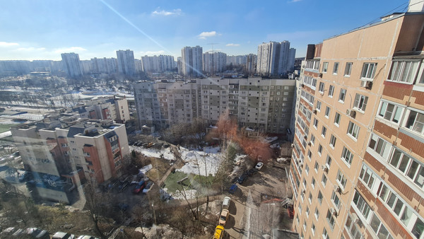 Продам трехкомнатную (3-комн.) квартиру, Ратная ул, 16к2, Москва г
