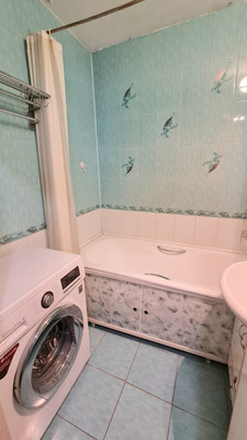 Продам трехкомнатную (3-комн.) квартиру, Ратная ул, 16к2, Москва г