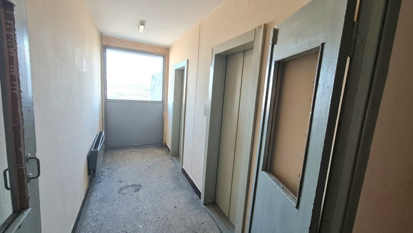 Продам трехкомнатную (3-комн.) квартиру, Ратная ул, 16к2, Москва г