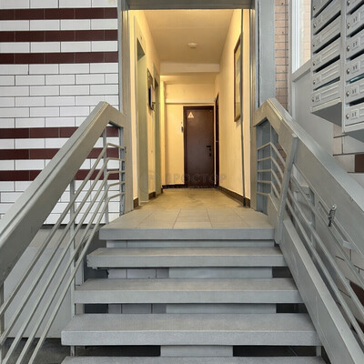 Продам однокомнатную (1-комн.) квартиру, Новочеркасский б-р, 46, Москва г