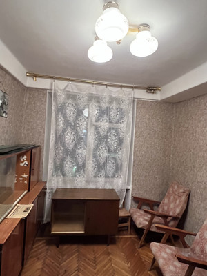 Продам двухкомнатную (2-комн.) квартиру, Вавиловых ул, 8Дк1, Санкт-Петербург г