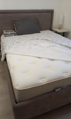 Продам однокомнатную (1-комн.) квартиру, Пахомовская ул, 18к2, Санкт-Петербург г