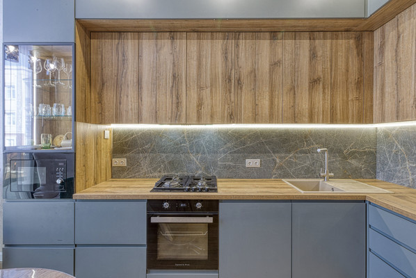 Продам трехкомнатную (3-комн.) квартиру, Николинские Ключи ул, 33, Ивановское д