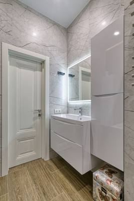 Продам трехкомнатную (3-комн.) квартиру, Николинские Ключи ул, 33, Ивановское д