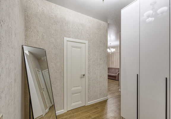 Продам трехкомнатную (3-комн.) квартиру, Николинские Ключи ул, 33, Ивановское д