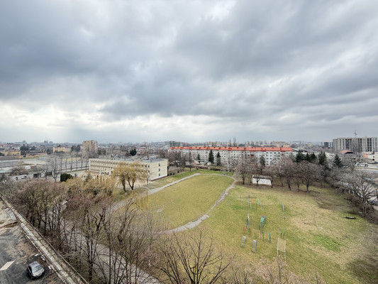 Продам двухкомнатную (2-комн.) квартиру, Мусукаева ул, 1к3, Нальчик г