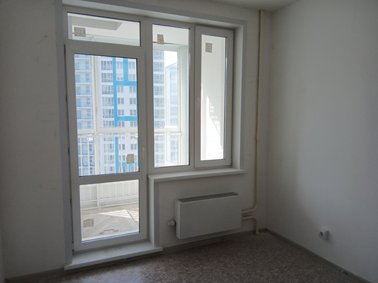 Продам трехкомнатную (3-комн.) квартиру, Лесников ул, 49, Красноярск г