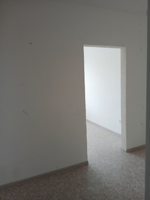 Продам двухкомнатную (2-комн.) квартиру, Лесников ул, 53, Красноярск г