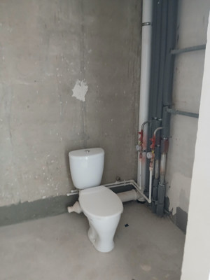 Продам двухкомнатную (2-комн.) квартиру, Лесников ул, 53, Красноярск г