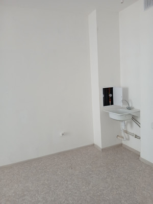 Продам двухкомнатную (2-комн.) квартиру, Лесников ул, 53, Красноярск г