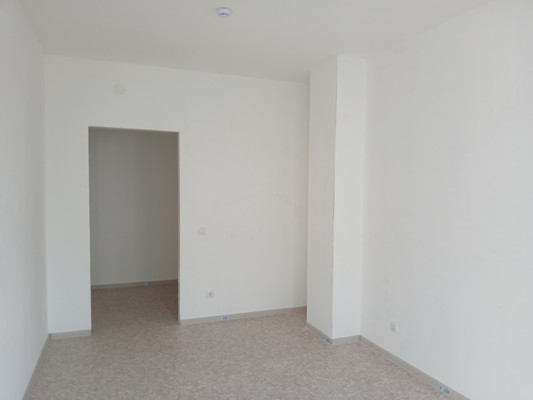 Продам двухкомнатную (2-комн.) квартиру, Лесников ул, 49, Красноярск г