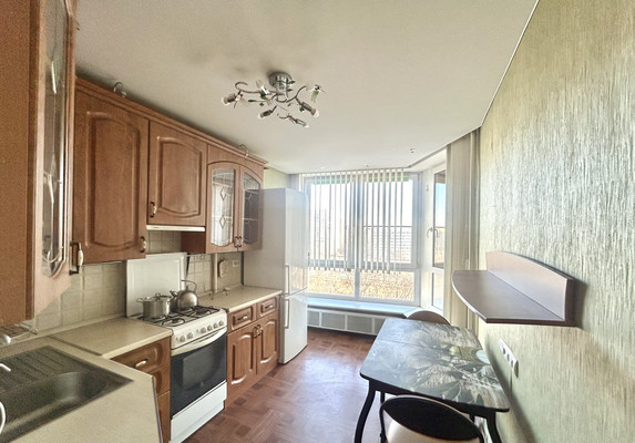 Сдам однокомнатную (1-комн.) квартиру, Культуры пр-кт, 16к2, Санкт-Петербург г