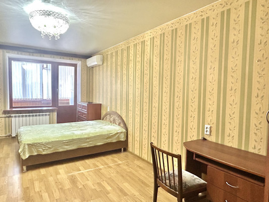 Сдам однокомнатную (1-комн.) квартиру, Культуры пр-кт, 16к2, Санкт-Петербург г