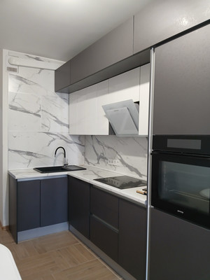 Продам двухкомнатную (2-комн.) квартиру, Английская ул, 8, Бугры п