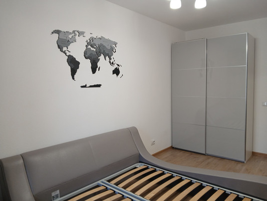 Продам двухкомнатную (2-комн.) квартиру, Английская ул, 8, Бугры п