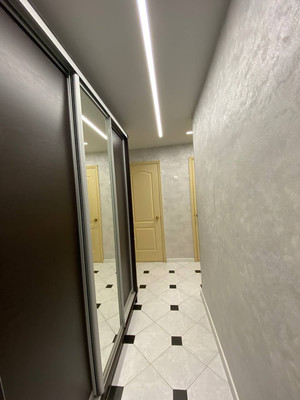 Продам трехкомнатную (3-комн.) квартиру, Жмайлова ул, 23, Ростов-на-Дону г