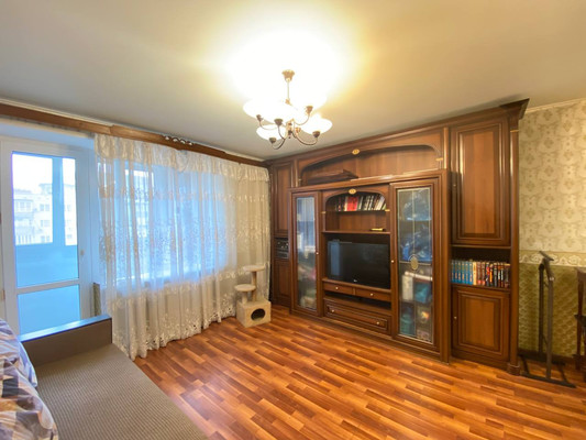 Продам трехкомнатную (3-комн.) квартиру, Жмайлова ул, 23, Ростов-на-Дону г