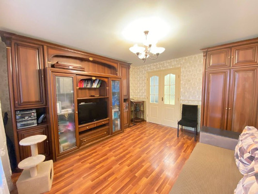 Продам трехкомнатную (3-комн.) квартиру, Жмайлова ул, 23, Ростов-на-Дону г