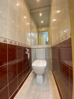 Продам трехкомнатную (3-комн.) квартиру, Жмайлова ул, 23, Ростов-на-Дону г