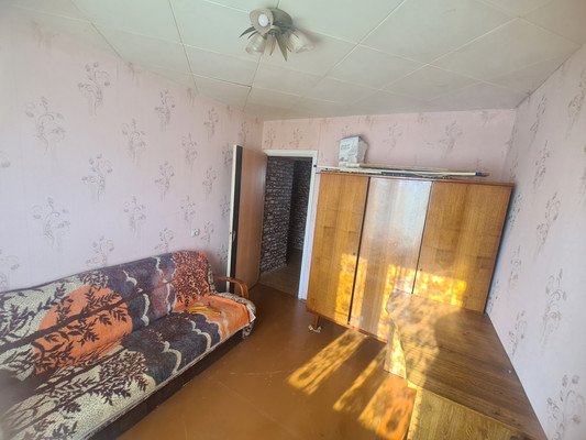 Сдам трехкомнатную (3-комн.) квартиру, 48, Поливаново п