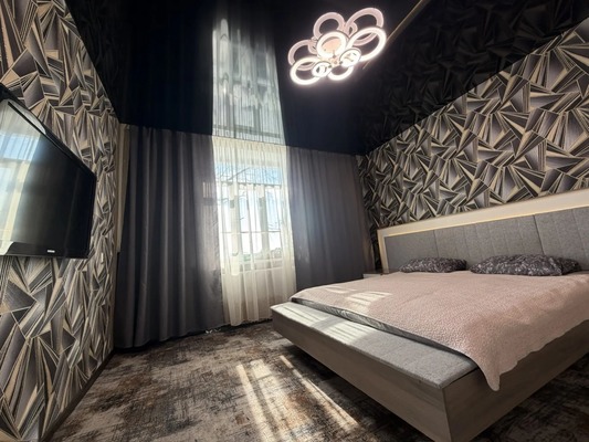 Продам трехкомнатную (3-комн.) квартиру, Механическая ул, 35, Комсомольск-на-Амуре г