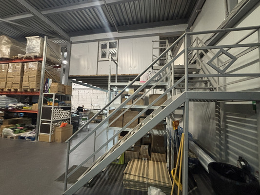 Сдам склад 366 м2, Промышленная ул, 1кА, Подольской машинно-испытательной станции п