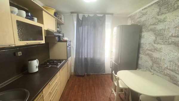 Продам трехкомнатную (3-комн.) квартиру, Гагарина ул, 220а, Ханты-Мансийск г