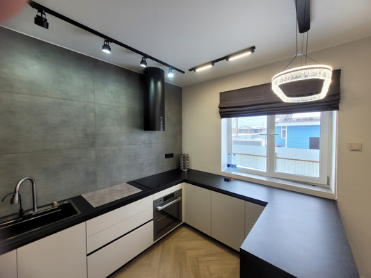 Продам коттедж, Мира ул, 82, Ханты-Мансийск г, 0 км от города