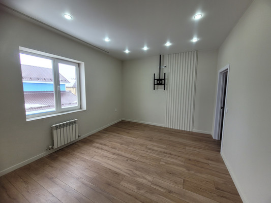 Продам коттедж, Мира ул, 82, Ханты-Мансийск г, 0 км от города