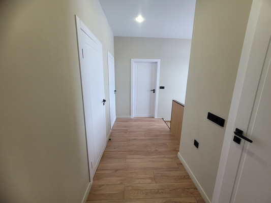 Продам коттедж, Мира ул, 82, Ханты-Мансийск г, 0 км от города