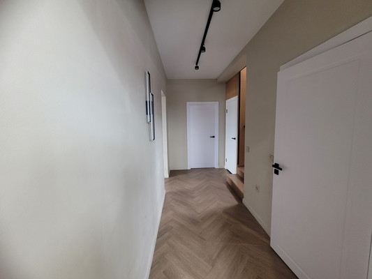 Продам коттедж, Мира ул, 82, Ханты-Мансийск г, 0 км от города