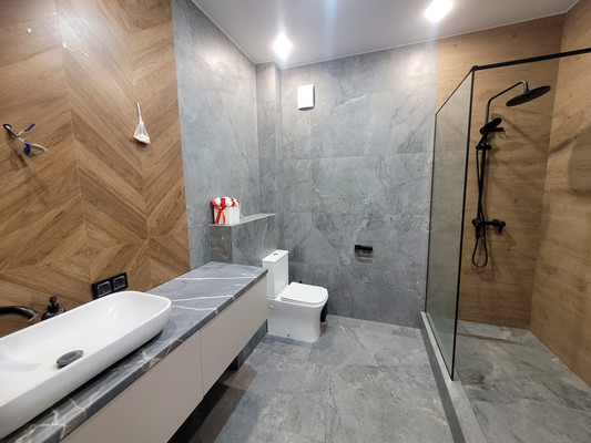 Продам коттедж, Мира ул, 82, Ханты-Мансийск г, 0 км от города