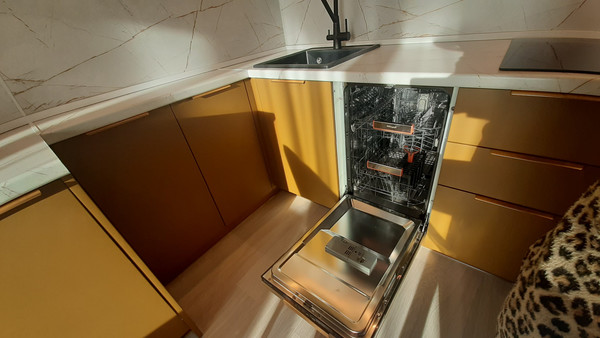 Сдам однокомнатную (1-комн.) квартиру, Макарова наб, 58к1, Санкт-Петербург г