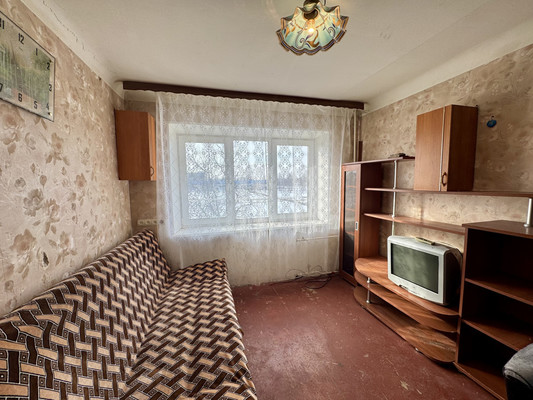 Продам комнату в 8-комн. квартире, Первомайская ул, 16, Хатунь с