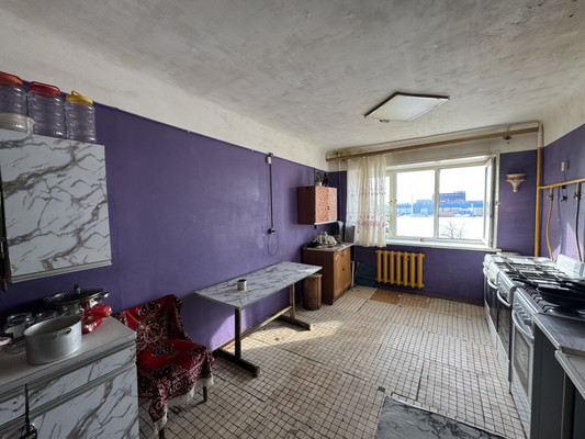 Продам комнату в 8-комн. квартире, Первомайская ул, 16, Хатунь с