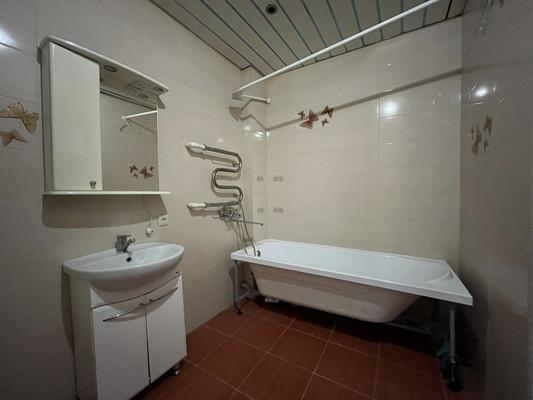 Продам двухкомнатную (2-комн.) квартиру, Еременко ул, 58/11к11, Ростов-на-Дону г