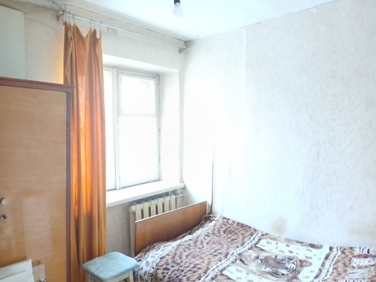 Продам двухкомнатную (2-комн.) квартиру, Космонавта Леонова ул, 8, Пермь г