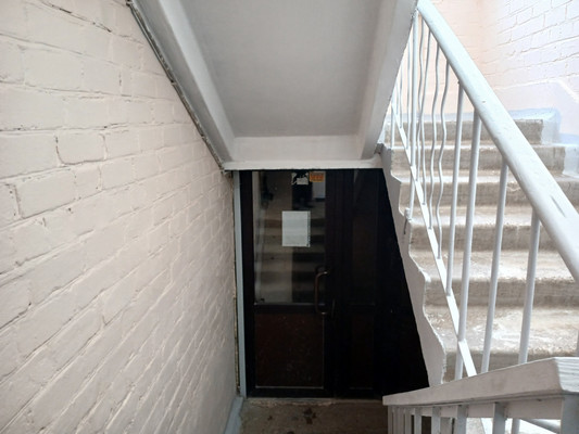 Продам двухкомнатную (2-комн.) квартиру, Космонавта Леонова ул, 8, Пермь г