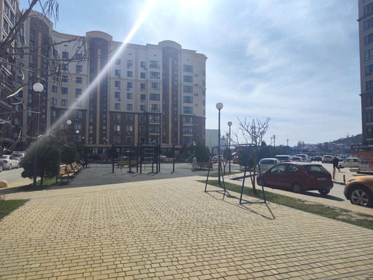 Продам однокомнатную (1-комн.) квартиру, Крымской весны ул, 1к7, Мирное с